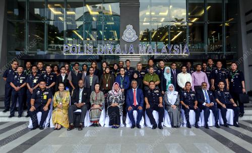 KL65_13032018_POLIS_BN201803121624