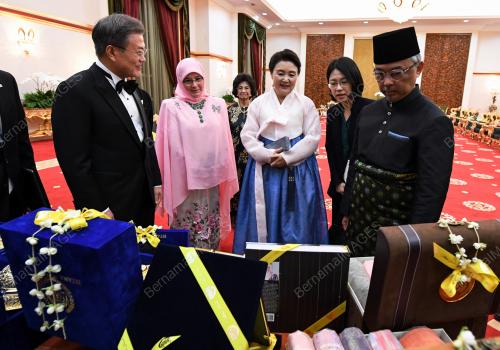 KL65_13032019_AGONG_BN201903123189