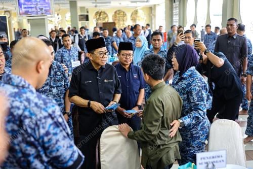 DATUK SERI MOHAMED KHALED NORDIN