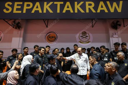 DATUK SERI ANWAR IBRAHIM