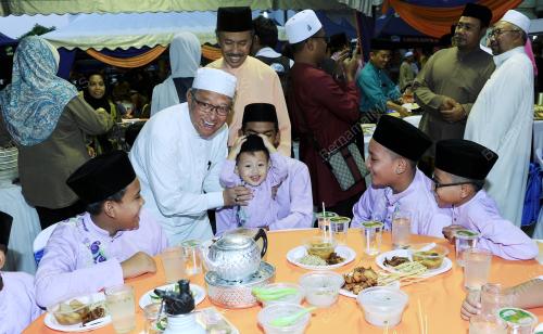 KL65_15062017_IFTAR