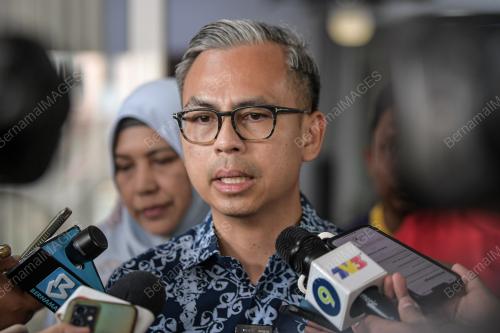 FAHMI FADZIL
