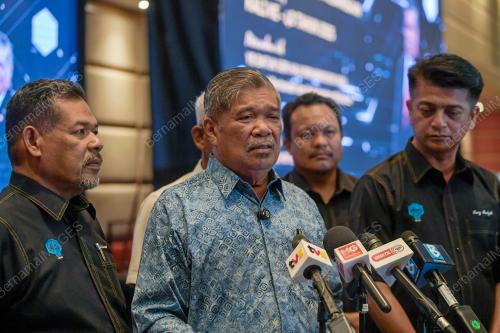 DATUK SERI MOHAMAD SABU