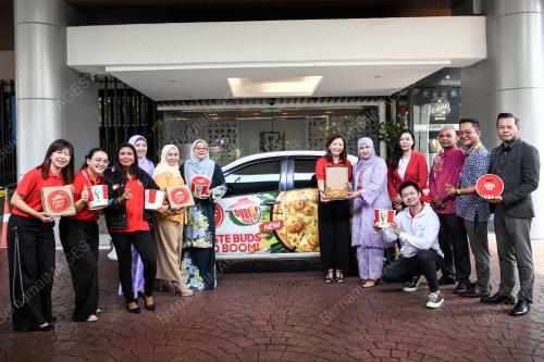 QSR BRANDS RAI PETUGAS BERNAMA