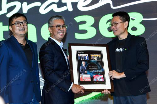 TENGKU DATUK SERI ZAFRUL ABDUL AZIZ