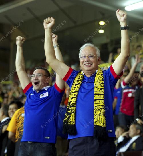 KL65_20122014_PM_AFF