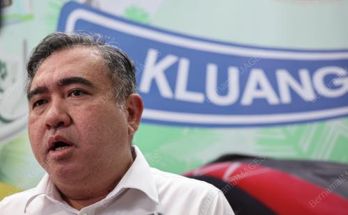 ANTHONY LOKE SIEW FOOK