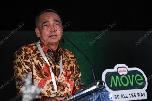 TAN SRI NAZIR RAZAK
