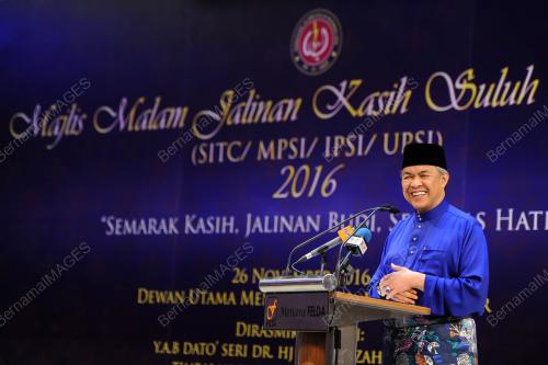 KL65_26112016_UPSI