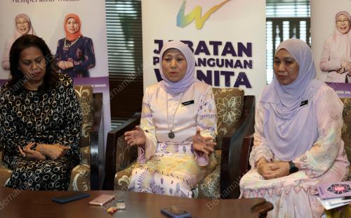 DATUK SERI NANCY SHUKRI