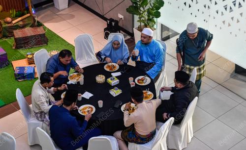 JAMUAN RAYA AIDILFITRI BERNAMA