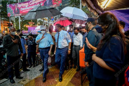 DATUK SERI ISMAIL SABRI YAAKOB