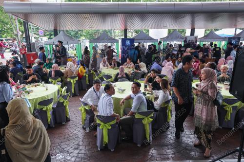 RUMAH TERBUKA AIDILFITRI BERNAMA