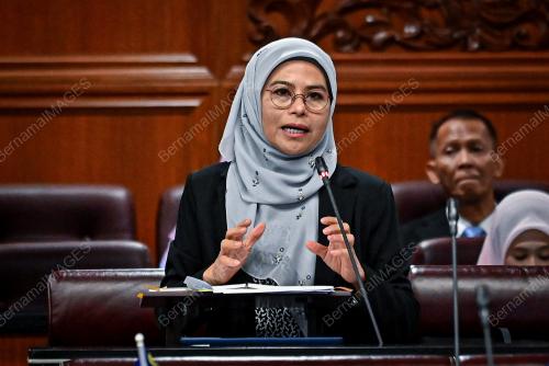 DATUK SERI DR NORAINI AHMAD