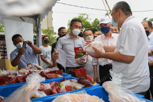 DATUK SERI ISMAIL SABRI YAAKOB 