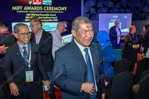 DATUK RAZALI MOHAMMAD