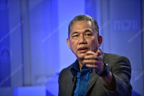 DATUK SERI FADILLAH YUSOF