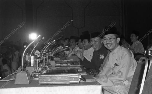 KL66_08072015_MESYUARAT_UMNO