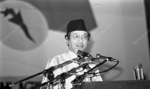 KL66_08072015_UMNO
