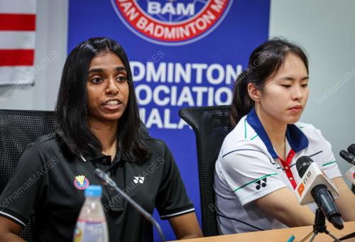PEARLY TAN DAN THINAAH MURALITHARAN