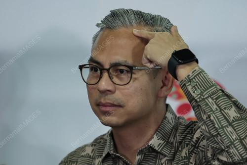 DATUK FAHMI FADZIL