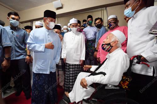 TAN SRI MUHYIDDIN YASSIN