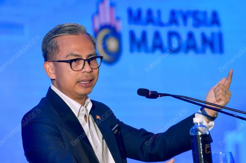 FAHMI FADZIL