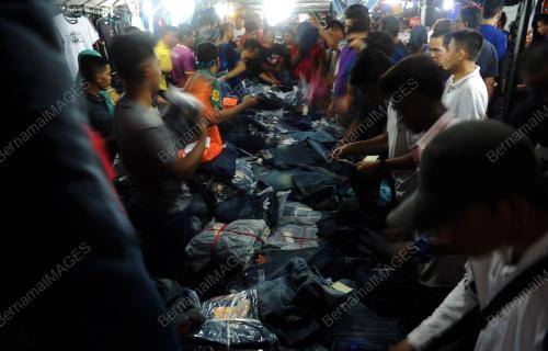 KL66_24062017_AIDILFITRI_PERSIAPAN