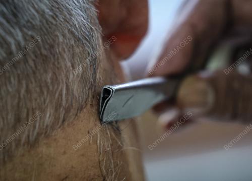 KEDAI GUNTING RAMBUT ATAN ARSHAD