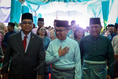 FAHMI FADZIL