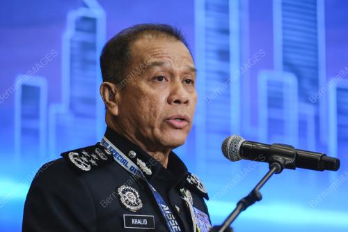 DATUK SERI MOHD KHALID ISMAIL