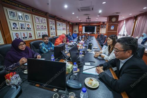 DATIN PADUKA NUR-UL AFIDA KAMALUDIN
