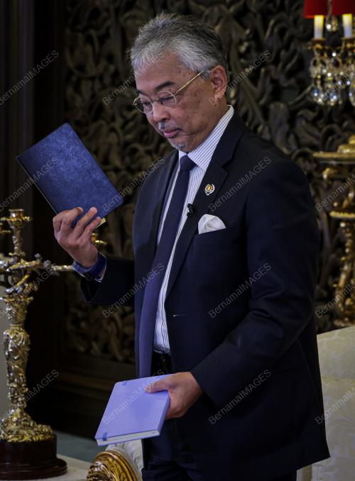 AL-SULTAN ABDULLAH RI'AYATUDDIN AL-MUSTAFA BILLAH SHAH