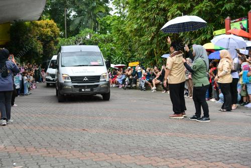MAJLIS SEND OFF YI YI DAN SHENG LI