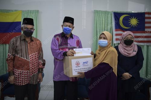 DATUK SERI DR SHAHIDAN KASSIM