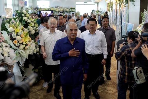 TUN MOHD ALI RUSTAM