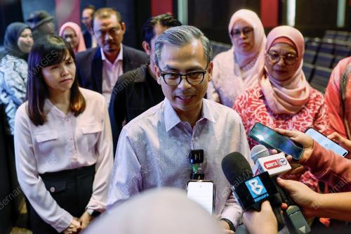 FAHMI FADZIL