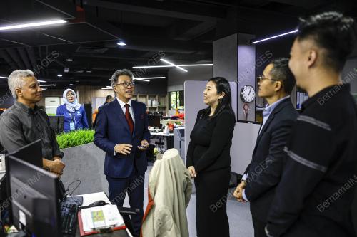 DATUK SERI WONG CHUN WAI