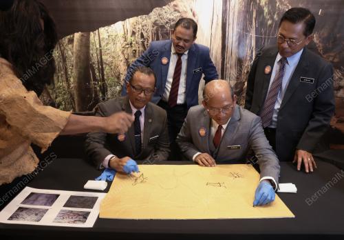 DATUK AZMAN MOHD YUSOF