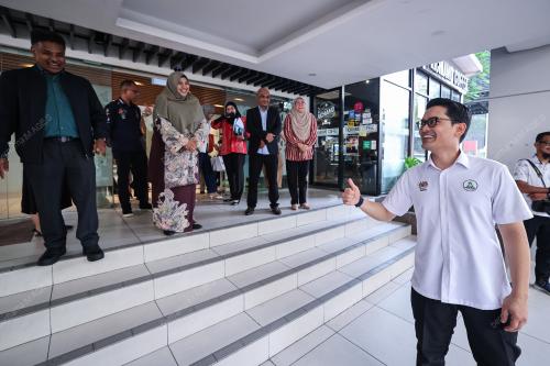 DR MOHAMMED TAUFIQ JOHARI