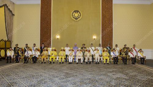 KL67_13122016_AGONG