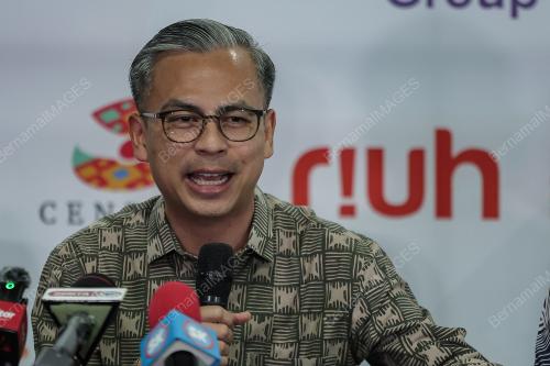 DATUK FAHMI FADZIL