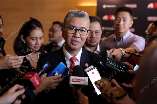 TENGKU DATUK SERI ZAFRUL TENGKU ABDUL AZIZ