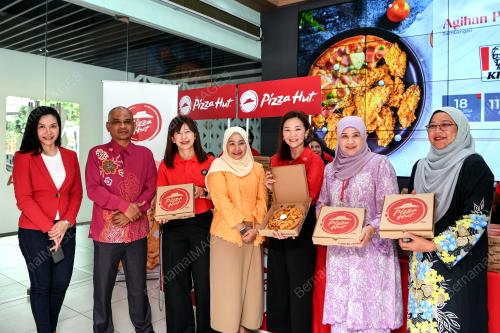 QSR BRANDS RAI PETUGAS BERNAMA