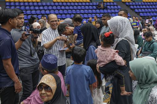 DATUK SERI WAN ROSDY WAN ISMAIL