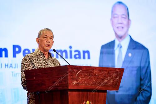 DATUK SERI FADILLAH YUSOF