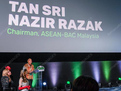 TAN SRI NAZIR RAZAK