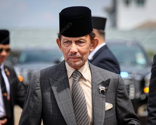 SULTAN HASSANAL BOLKIAH