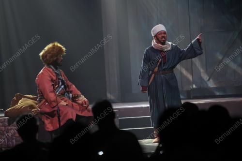 PEMENTASAN PERDANA TEATER HAJI MURAT