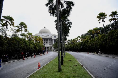 KEPUTUSAN SRC BEKAS PERDANA MENTERI DATUK SERI NAJIB TUN RAZAK